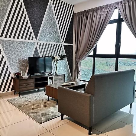 Conezion Residence Putrajaya Nearby Ioi City Mall Zewnętrze zdjęcie